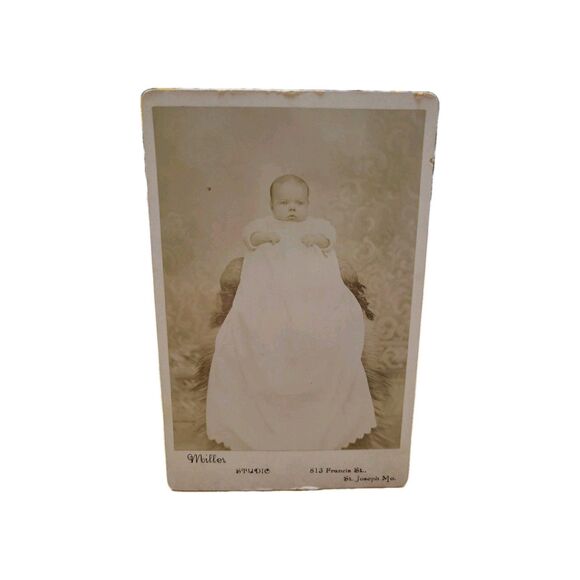 Antique Cabinet Card Baby Infant c1880s Miller Studio St. Joseph MO - Picture 1 of 9